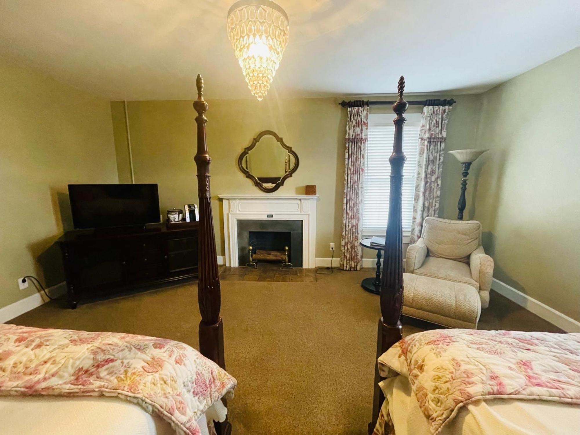 شقة Excelsior At The Manor House Clemmons المظهر الخارجي الصورة