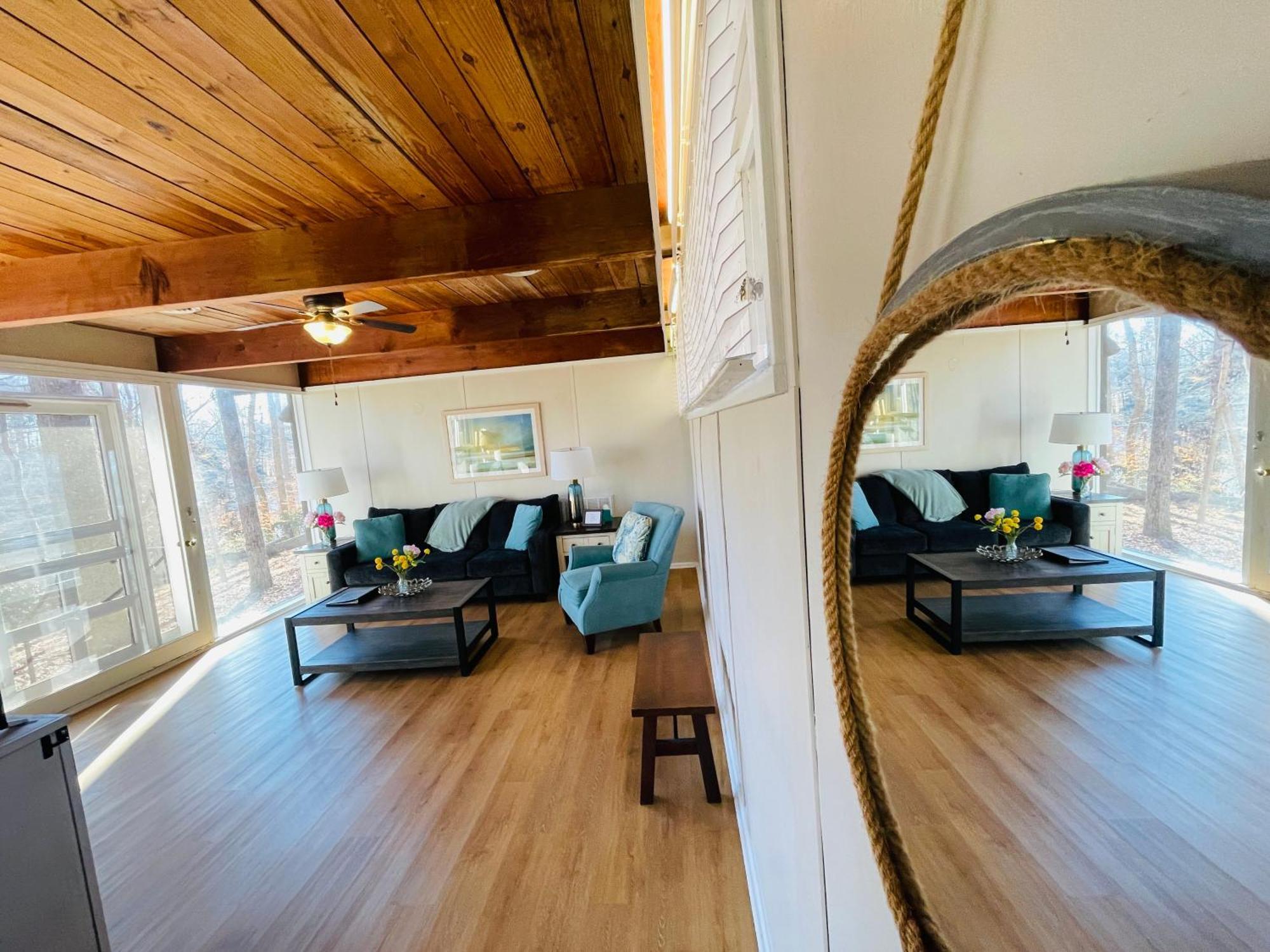 شقة Excelsior At The Manor House Clemmons المظهر الخارجي الصورة