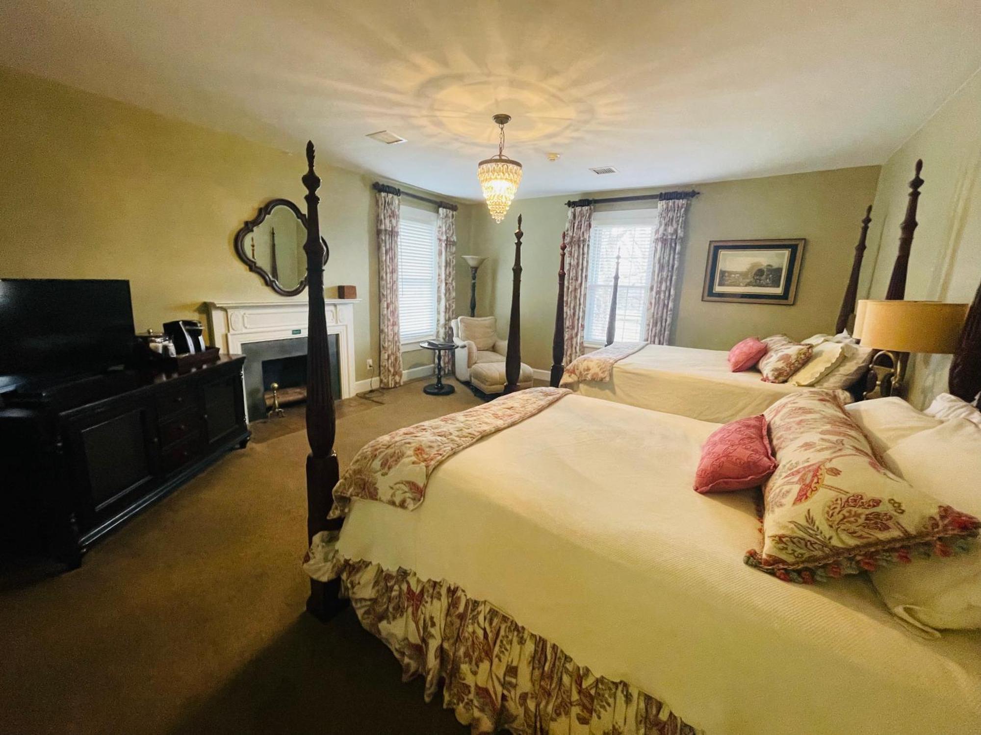 شقة Excelsior At The Manor House Clemmons المظهر الخارجي الصورة